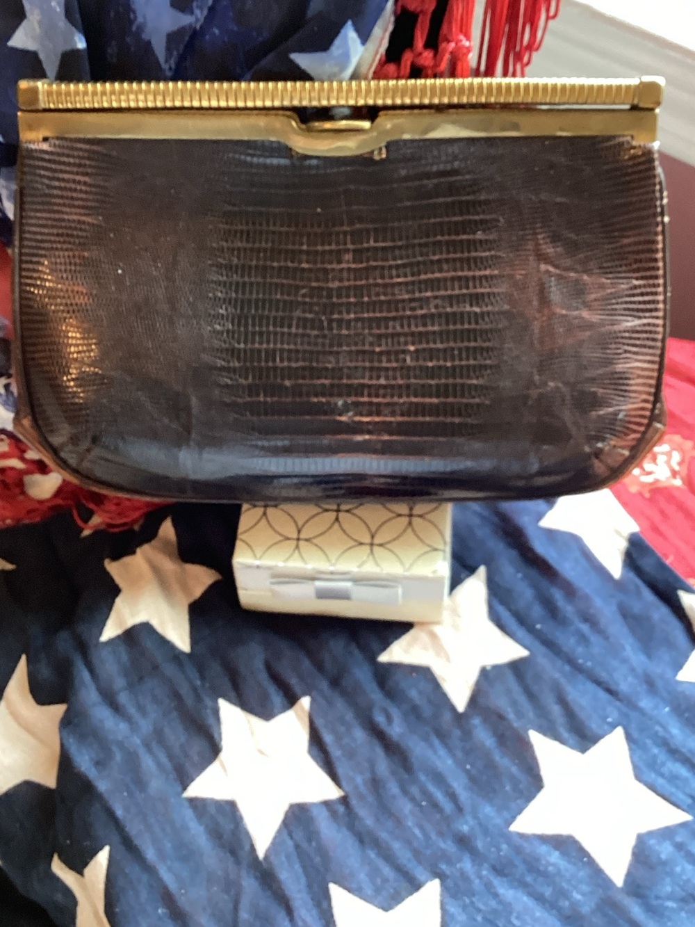 Classic Vintage  Croc -Textured Evening Clutch with Gold Frame and Handle